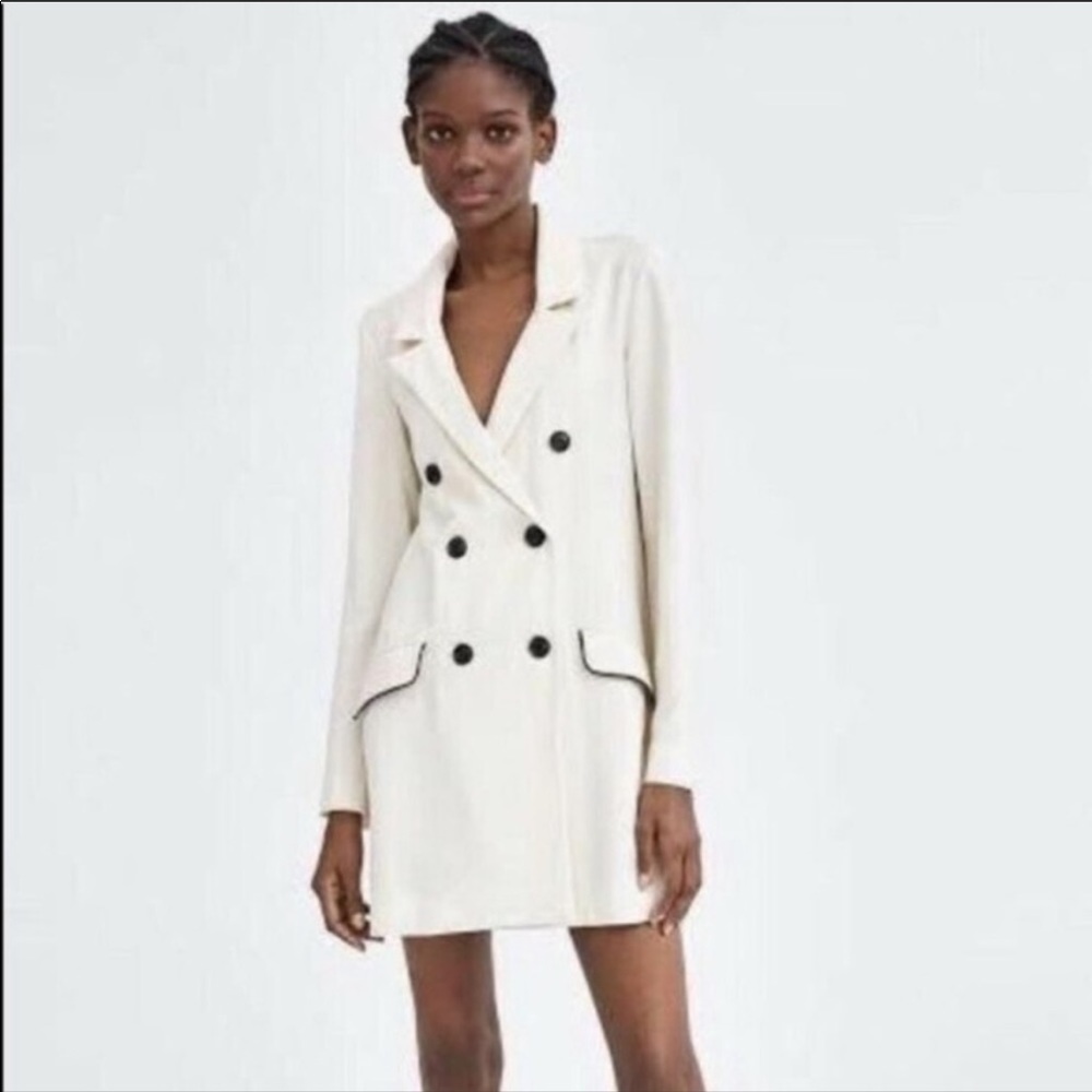 Zara blazer dress nude M